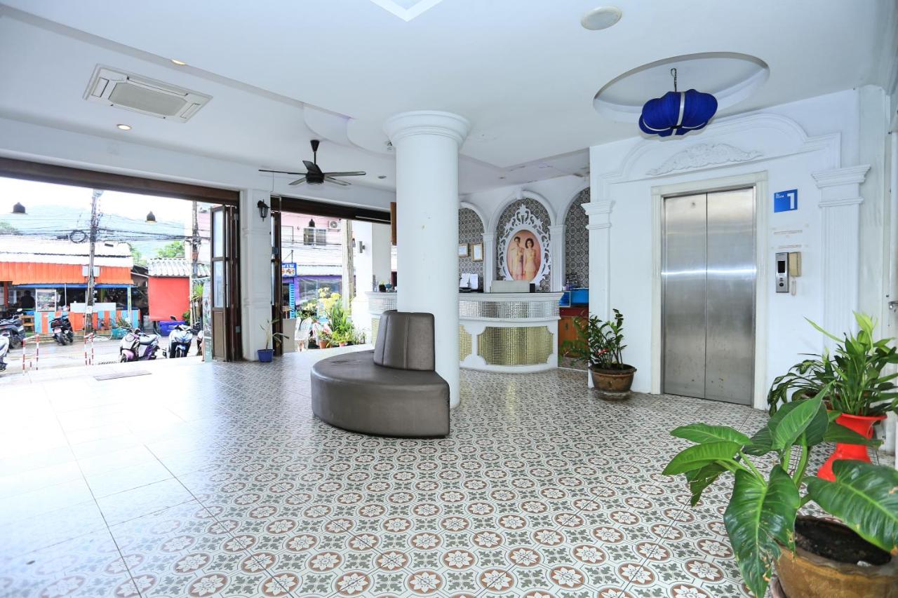 Lucky Sun Patong Hotel Buitenkant foto
